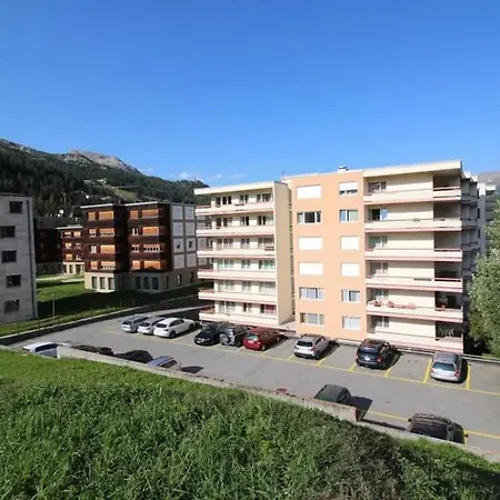 A212 - Gemuetlich-zentral, 30m2, Mit Parkplatz * 圣莫里茨