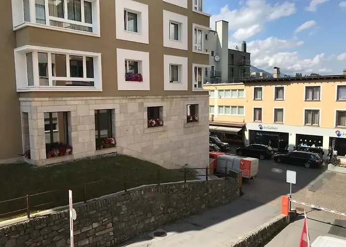 Gemütlich-zentral, 30m2, Mit Parkplatz - A212 * St. Moritz