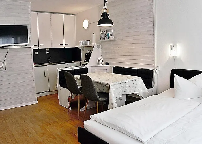 Gemuetlich-zentral, 30m2, Mit Parkplatz - A212 * Saint-Moritz